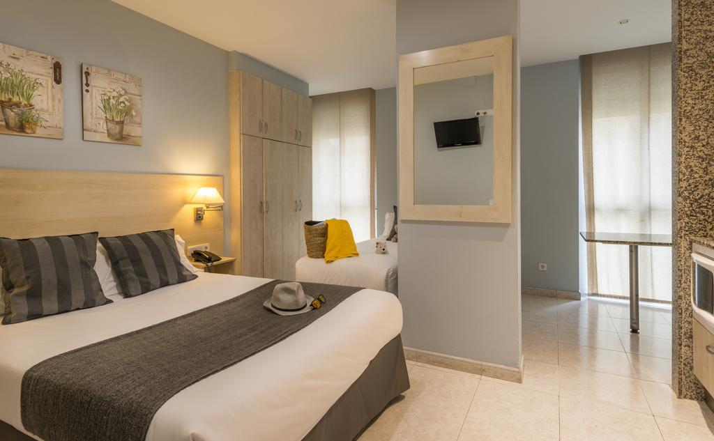 Alexandra Aparthotel Benstarhotelgroup Ταραγόνα Δωμάτιο φωτογραφία